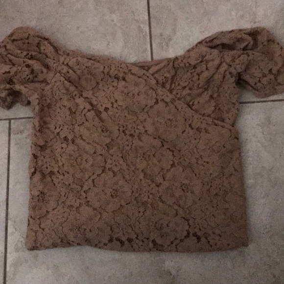 Express Top 💗 - Picture 2 of 2